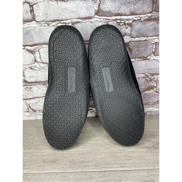 Clarks Venetian Black Suede Fur Lined Slip On Loafer Moccasin Slippers Men’s 10M - Picture 6 of 16